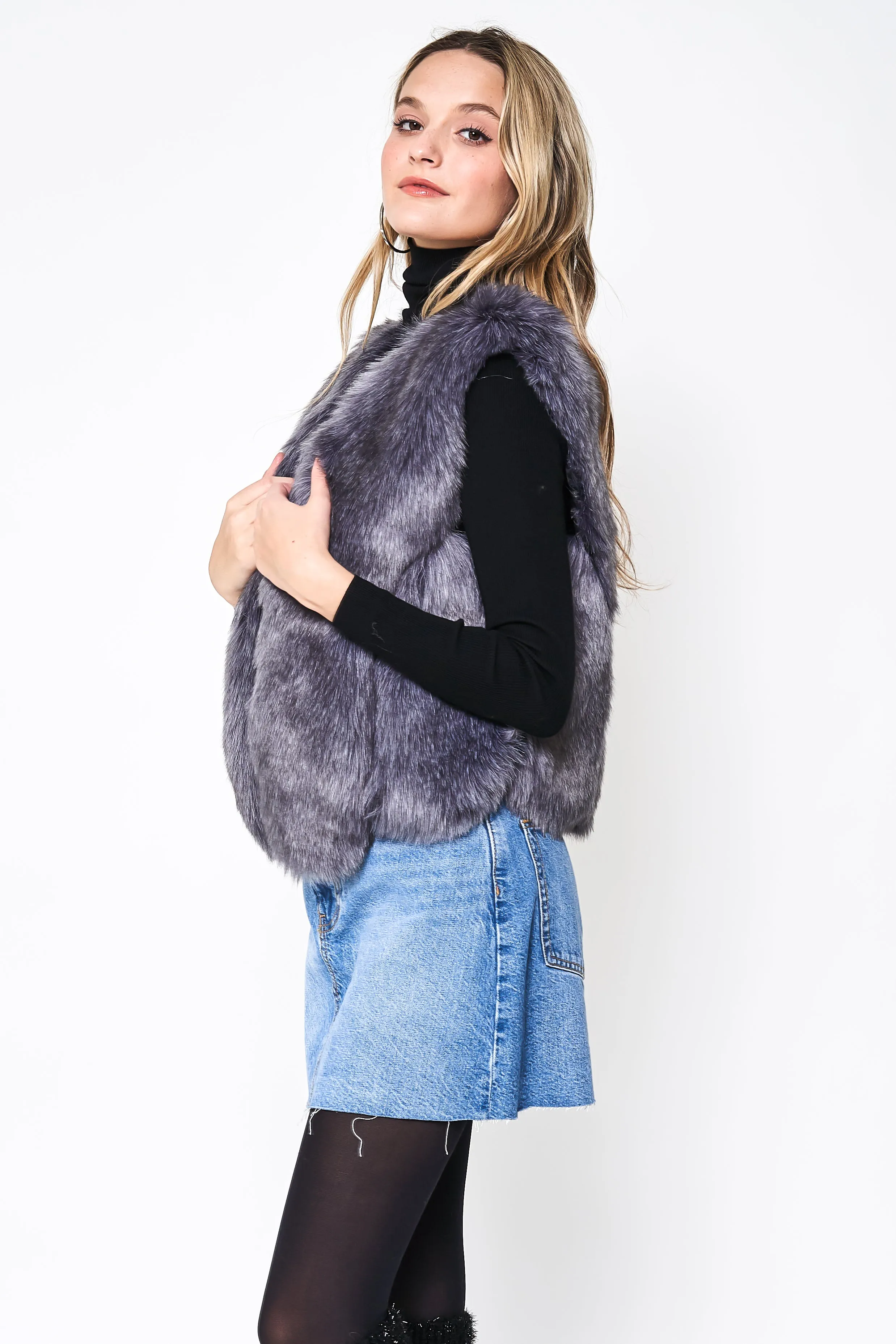 Faux Fur Cropped Vest