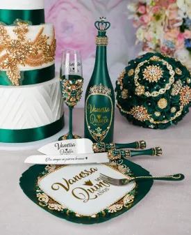 Green quinceanera brindis package with bottle
