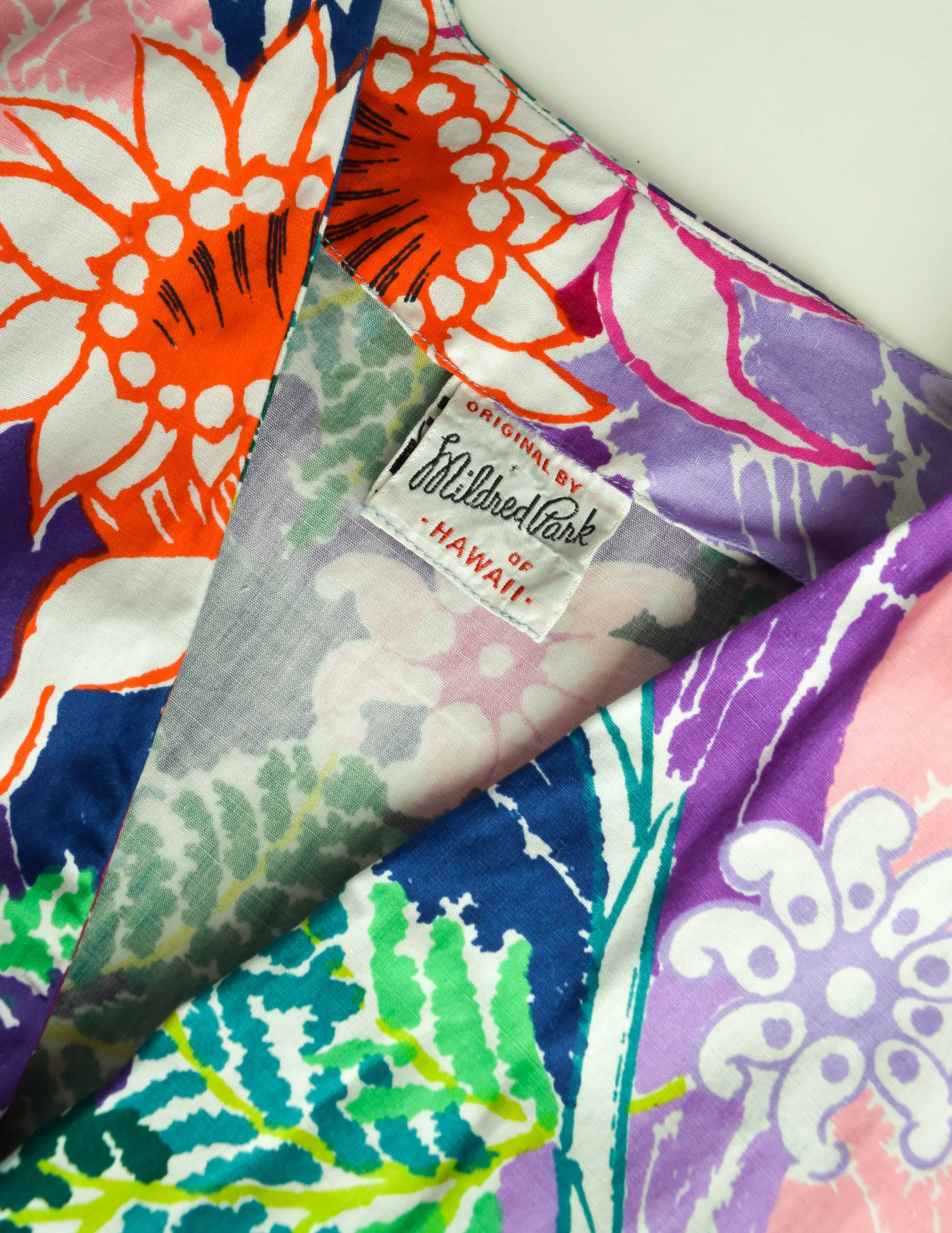 Kamehameha Mildred Park Vintage 1950s Incredible Vibrant Hawaiian Floral Cotton Wiggle Dress and Bolero Set