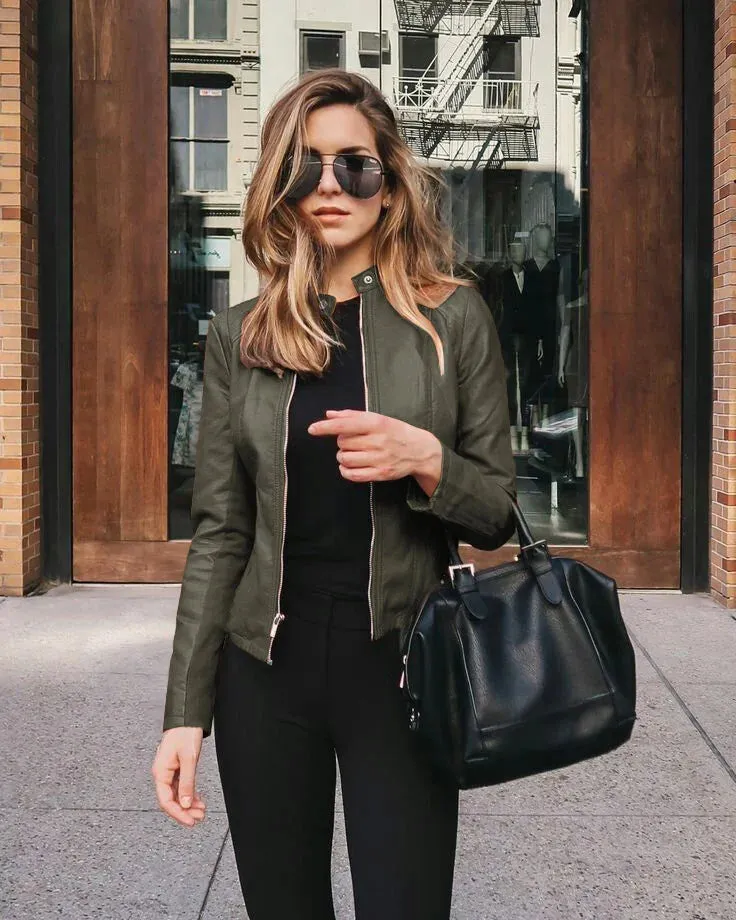 Stylish PU Solid Single Breasted Women's Leather Jacket for Autumn/Winter